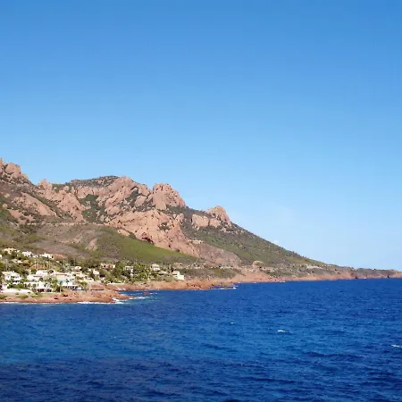 Apartment Le Belvedere - D4 256 By Interhome