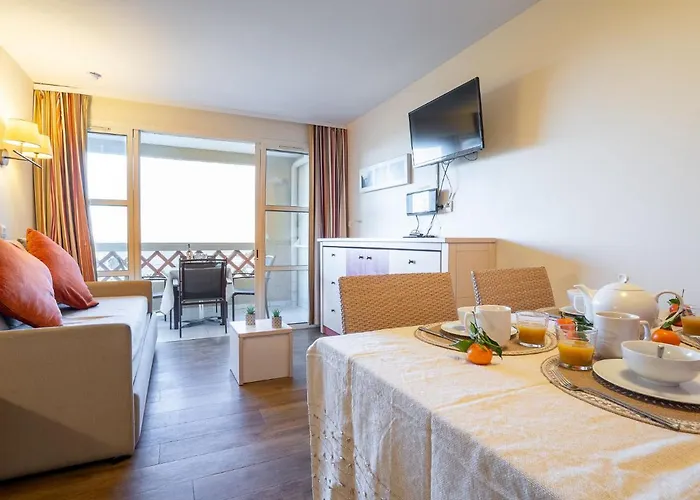 דירה Le Belvedere - D4 256 By Interhome Saint-Raphaël